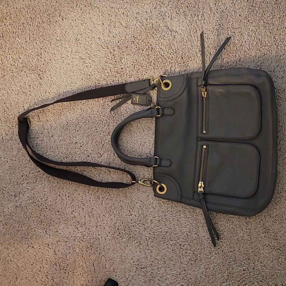 Large Fossil crossbody or top handle handbag.